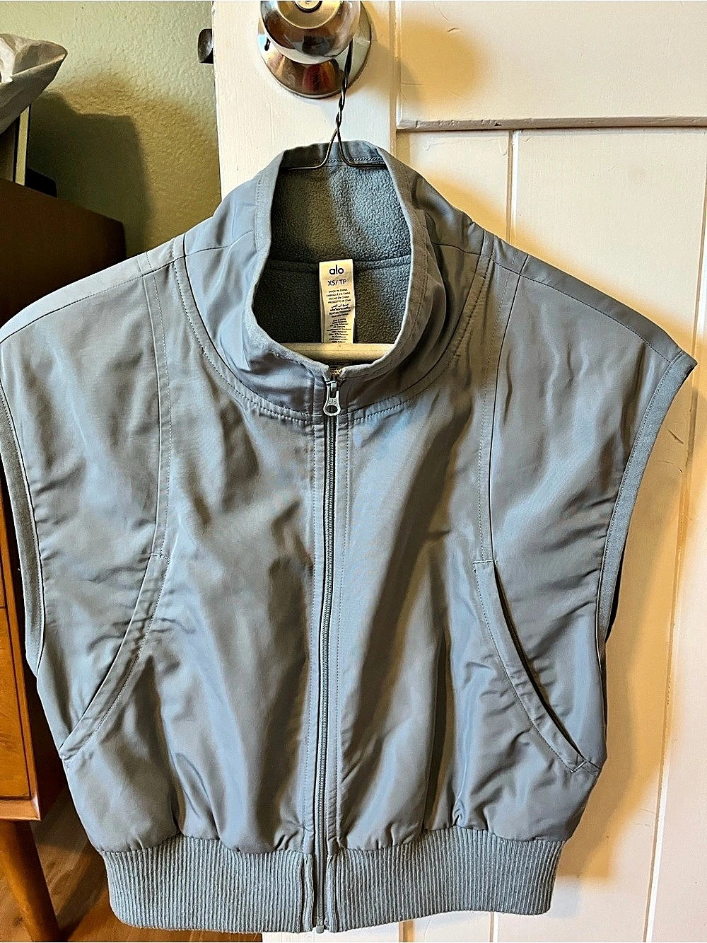 Alo In Motion Vest Like New